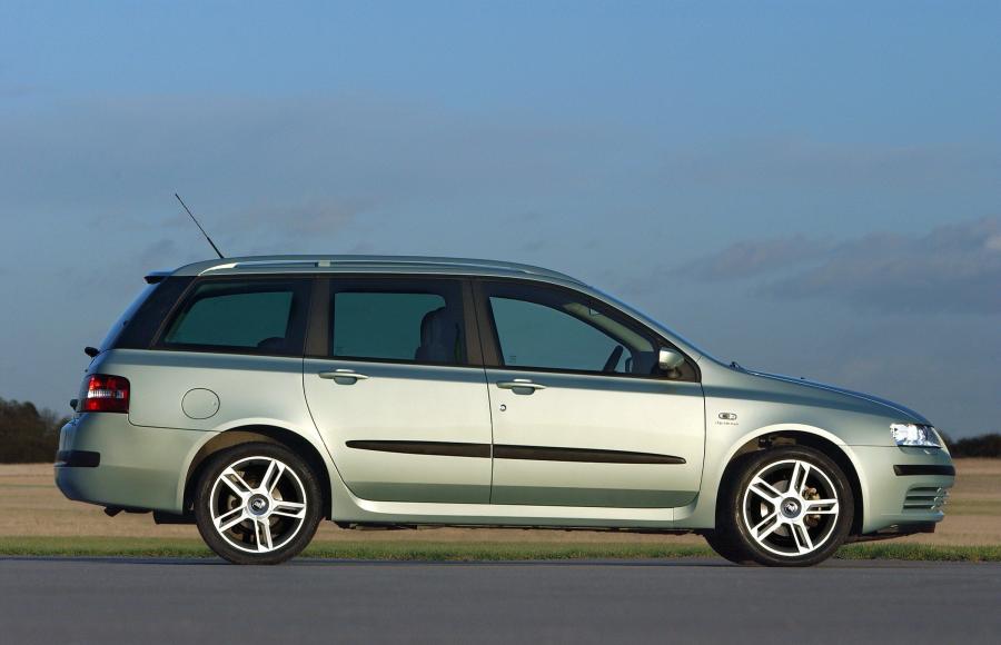  Fiat Stilo Multi Wagon 2002 года  (фото 10 из 14)